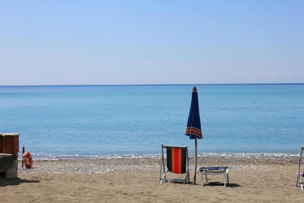Affittacamere A Due Passi Dal Mare Marina di Cecina Ngoại thất bức ảnh
